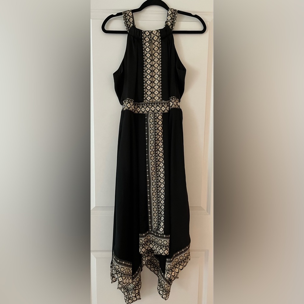 New York & Company Sleeveless Dress